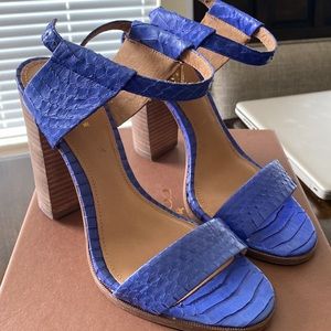 Coach Like new, worn once